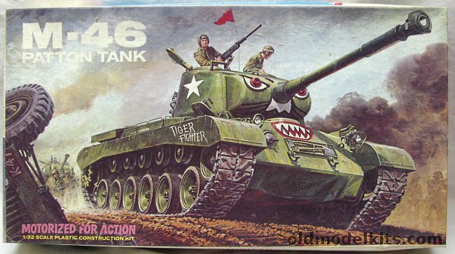 Lindberg 1/32 M-46 Patton Tank Motorized, 686M plastic model kit